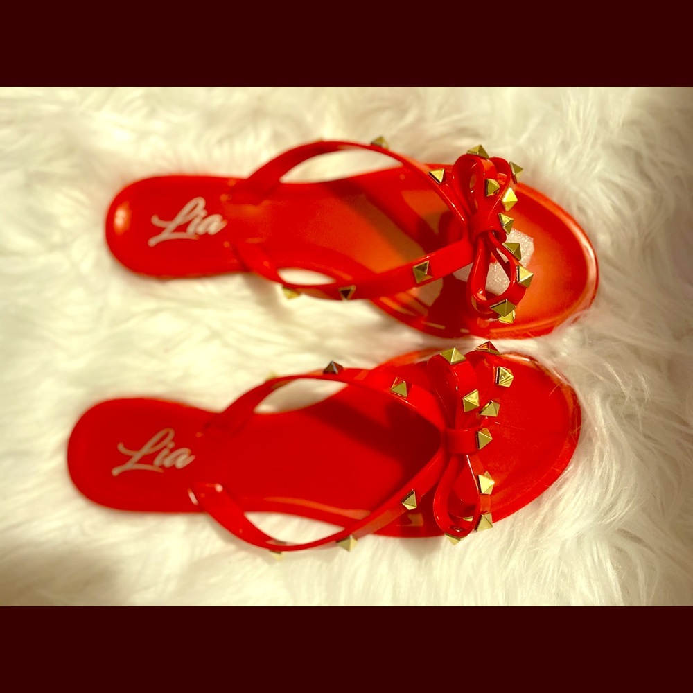 Sandals - Picture 1 of 1
